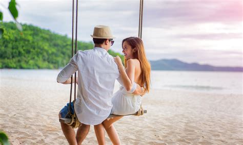 5 Easy Ways To Save On Your Honeymoon Make Your Moment