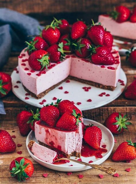 Strawberry Cheesecake No Bake Cheesecake Recipes Strawberry Cake Yummy Food Dessert Dessert