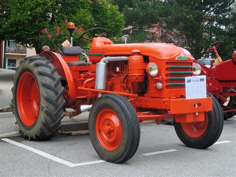 Tracteur Renault D35 France 1960 A Photo On Flickriver