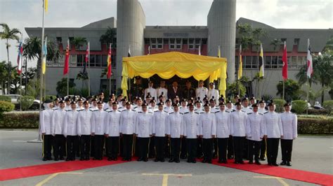 81310 skudai, johor bahru, johor, malaysia. Perbarisan Kehormat Majlis Konvokesyen ke-47 Universiti ...