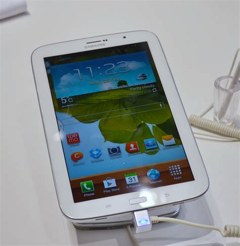 Mwc 2013 Samsung Galaxy Note 80 Previewed For Us In