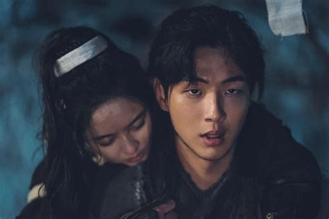 Ji Soo Saves Kim So Hyun’s Life In Upcoming Drama “river Where The Moon Rises” Soompi