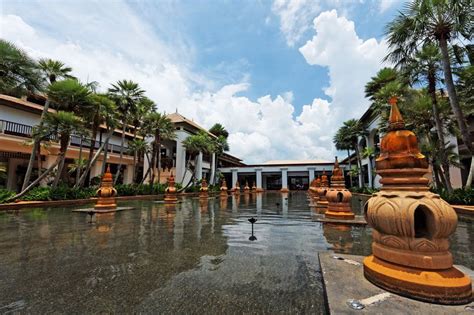 Top Luxury Honeymoon Resorts In Thailand Luxury Honeymoon Honeymoon Resorts Thai Travel