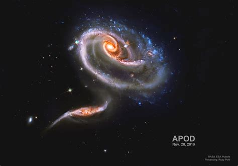 Hubble Interacting Galaxies