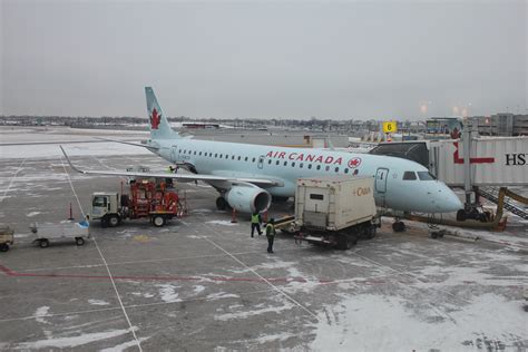 My Review: Air Canada E-190 Flight from Toronto to Seattle ...