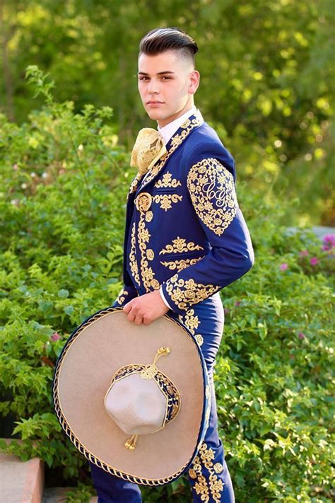 Photo Traje Charro De Gala Traje De Mariachi Vestidos De