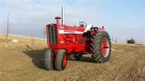 1970 International 1456 1 Case Ih Tractors Farmall Tractors Tractor