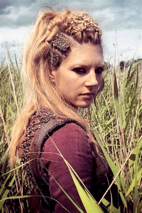 Pin By Nicole Keating On Sigrid Glitterbeard Viking Hair Lagertha