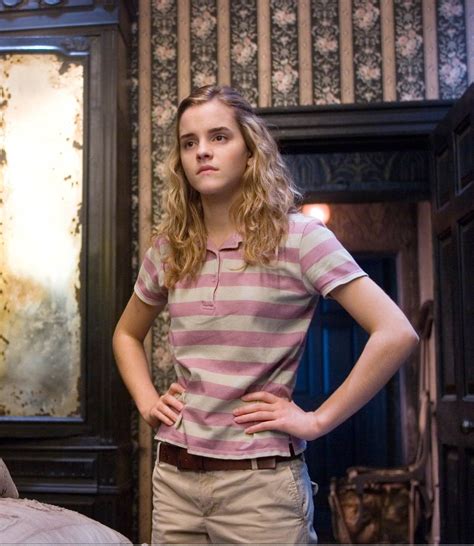 Emma Watson In Harry Potter And The Order Of The Phoenix Emma Watson Harry Potter Harry James