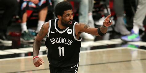 Nets Kyrie Irvings Vaccination Stance Threatens Nba Season Inquirer