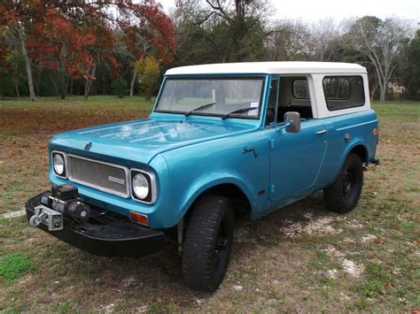 1970 INTERNATIONAL SCOUT 800A WITH FACTORY V8 AND WINCH. AMAZING RARE BLUE