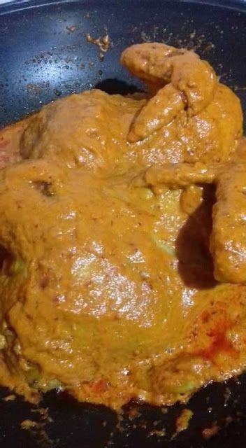Malah ia jauh lebih sihat jika dibuat sendiri berbanding dibeli dari pecah telur dan golek dengan telur yang telah dibentuk tadi. RESEPI AYAM GOLEK PEKAN, SEDAP HINGGA TAK TERKATA | Food ...
