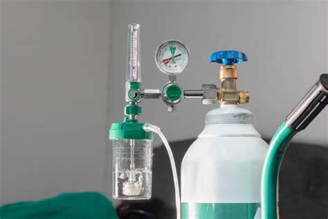Medical Oxygen Tank Stock Photos Pictures And Royalty Free Images Istock
