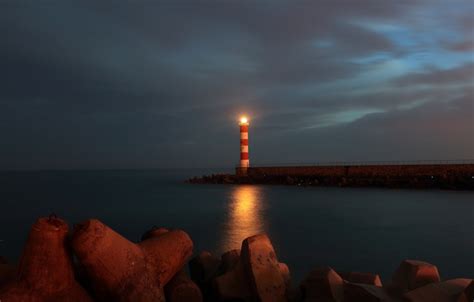 Обои море огни маяк вечер фонари пирс сумерки картинки на рабочий