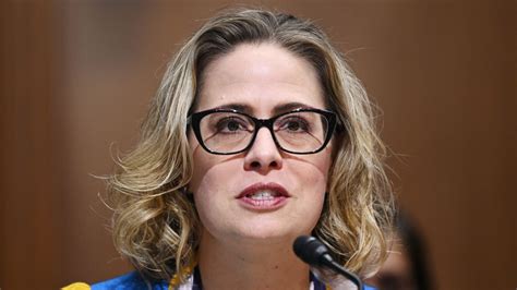 Kyrsten Sinema Acknowledging Shes ‘not What America Wants Will Not Seek Reelection