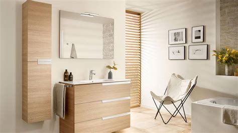 Young and urbane proposal that can adapt to any kind of design space; Roca bathroom cabinets: array of designs and options ...
