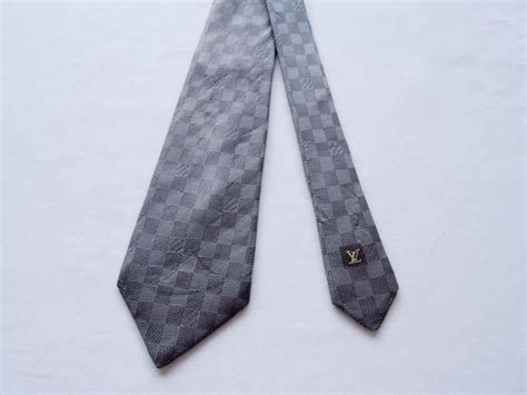 Louis Vuitton Tie Damier Check On Gray Wide Woven Heavy Silk Necktie