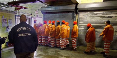 Guard At Nyc S Most Notorious Jail New Inmate Protections Aren T Going To Work Business Insider