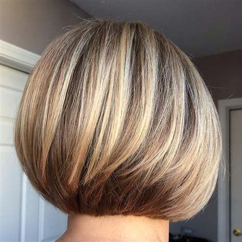 This short, stylish haircut — first popularized in the 1920s — has many famous fans. 23 Trendy Short Blonde Hair Ideas for 2019 | StayGlam