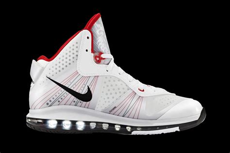 Nike, LeBron James unveil LEBRON 8 V/2 - Nike News