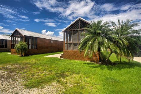 Cozy Everglades City Studio Cabin Steps To Bay Evolve