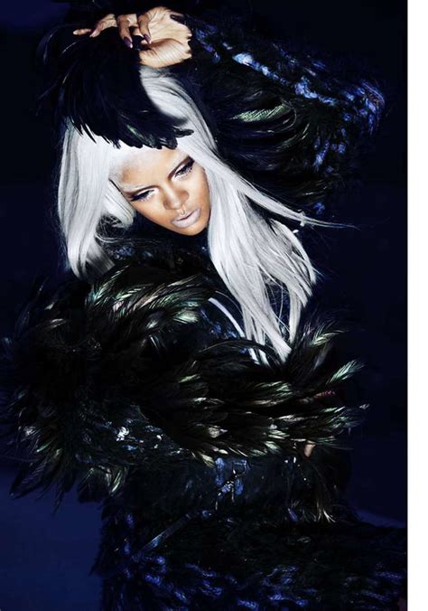 9 rihanna's haircuts and hairstyles. Rihanna in TUSH magazine | rihanna, rihanna grey hair ...