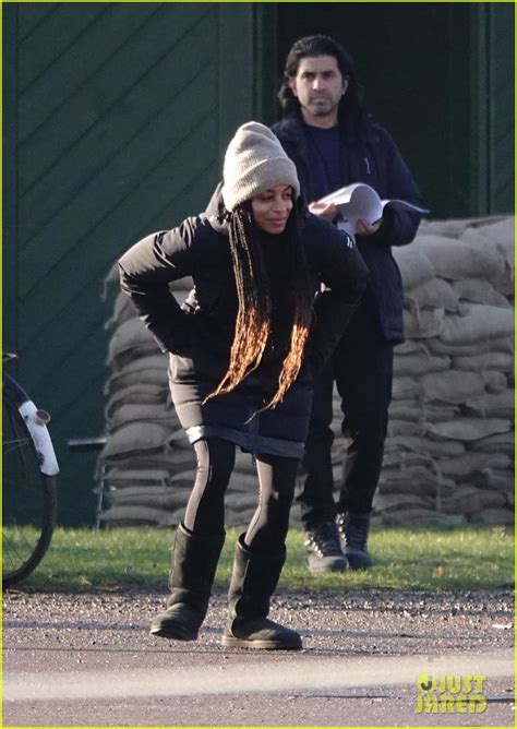 Photo Kerry Washington More Stars Filming Six Triple Eight Pics