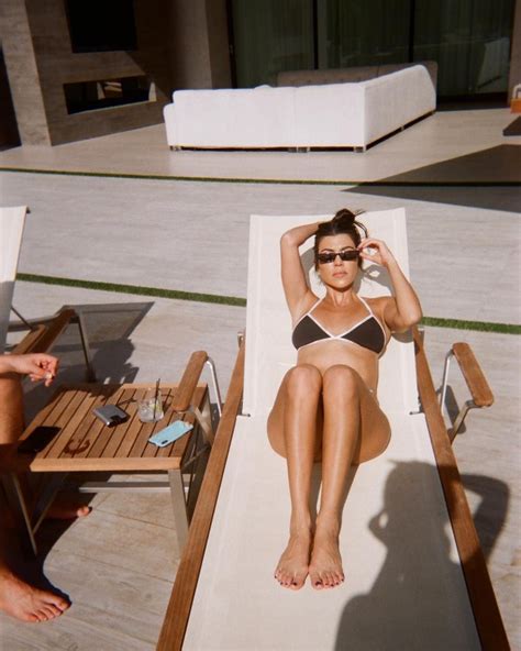 Kourtney Kardashian Sexy 5 Hot Photos Thefappening