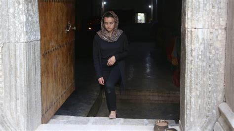 She Faced Her Isis Rapist In Court Then Watched Him Sentenced To Death