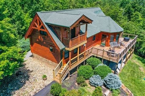 Top 5 Ways Our Smoky Mountain Cabins Help You Save Money On Vacation