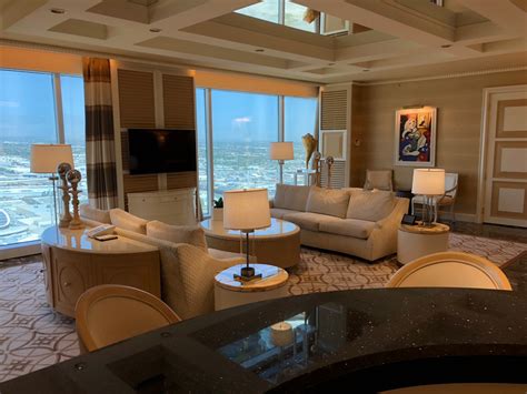 Save wynn las vegas to your lists. Review: Wynn Las Vegas (Salon Suite) - Live and Let's Fly