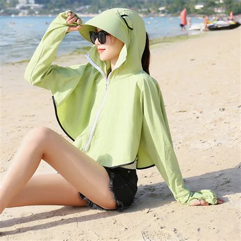 2019 new uv sun protection clothing waterproof long sleeve shirt women beach wear sunscreen