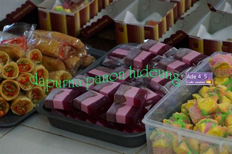 Segala macam macam bunga tersebut, dapat kamu tata sedemikian rupa agar cantik dan mampu menarik perhatian siapa pun yang melihatnya. Dari sentuhan jemari: Snack Box 10 Maret 2013
