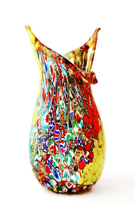 Acrylic paint and glass are a match made in heaven. Expert Tips to Correctly Use Acrylic Paint on Glass - Art ...