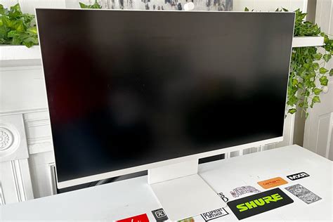 Samsung M8 Monitor Review Two In One Isnt Always Double The Fun