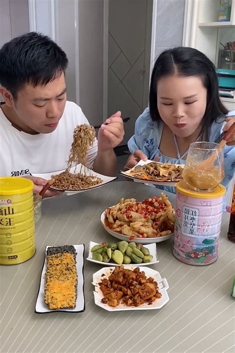 Top Beautiful Wife Tricks Her Husband For More Delicious Food Show Trending Video 😂😆👍🤣 Top