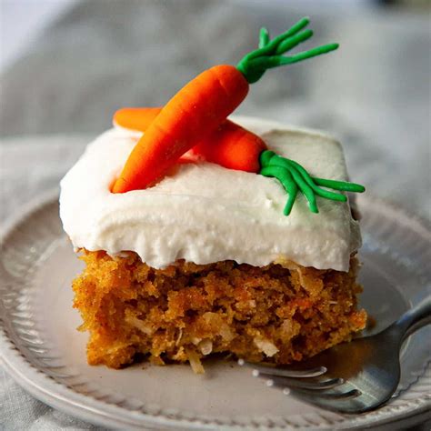 The cake really held well. carrot cake 4 | Foodtasia