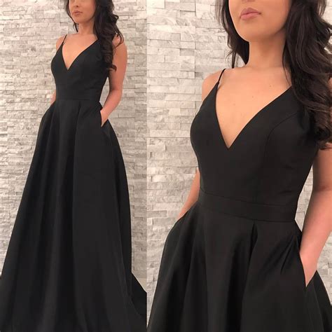 Black Long Prom Dress Graduation Dress Elegant Prom Dress With Pockets