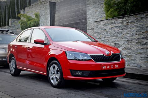 Official website of škoda auto india, a brand with 125 years of glorious history and heritage. Skoda Rapid Price In India, Variants, Specifications ...