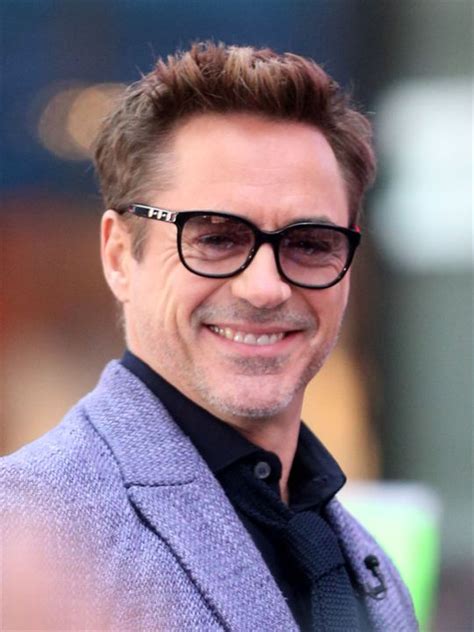 In june we had the opportunity to visit the set of the avengers: Bild zu Robert Downey Jr. - Avengers 2: Age Of Ultron : Vignette (magazine) Robert Downey Jr ...