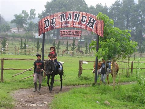 Inilah daftar tempat wisata di bandung terbaru 2021 rekomendasi traveloka. Tempat Wisata di Lembang Bandung Sur Belajar Tanpa Buku