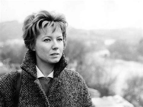 Dacia maraini is an italian writer. Dacia Maraini e il significato odierno dell'8 marzo ...
