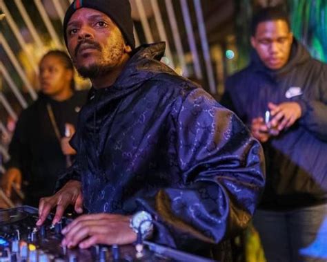 Stream, listen and download 320kbps mp3 descarger torrent datafilehost zippyshare dopefile, fakaza blogspot flexy jam cdq song below. Mp3 Download » Mixtape » Snow Deep - Winter Mix 2021 » Hitvibes