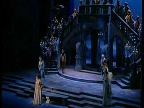 From Rossini S La Cenerentola Houston Grand Opera Presents Nacqui All