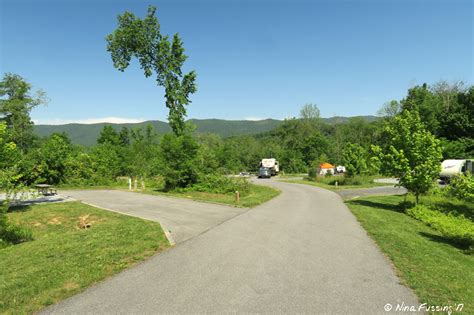 The ew campground at shenandoah river state park allows guest to experience life nestled amongst the mountain peaks on the banks of the shenandoah. SP Campground Review - Shenandoah River State Park ...