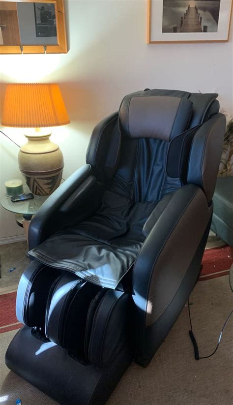 Gravity pushes down vertically above our heads. Brookstone massage chair for Sale in Mesa, AZ - OfferUp