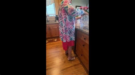 Sixty Is Sexy Check Out Debs Office Outfit Of The Day A Pink Lularoe