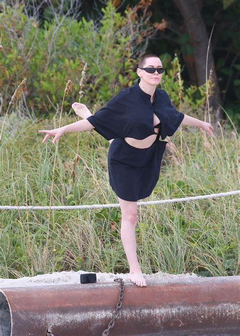 Rose Mcgowan On The Set Of A Photoshoot In Miami Hawtcelebs