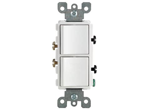 Leviton 15 Amp White Decora Dual Switch
