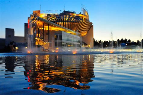In montreal, area codes are always included in written telephone numbers and area codes must be dialed for all calls, even for local calling. Casinos in Montreal【Offline & Online 】 FULL LIST 2020